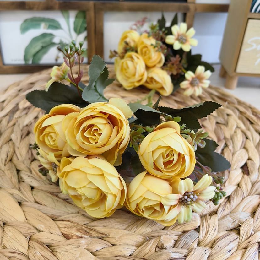 Искусственные цветы в Йошкар-Оле | Цветы искусственные «Камелии с мелкоцветом», желтые, букет